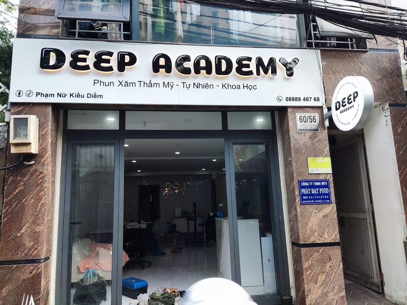 Thi công bảng hiệu