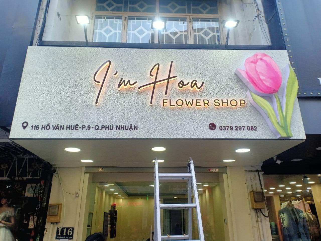 Thi công bảng hiệu